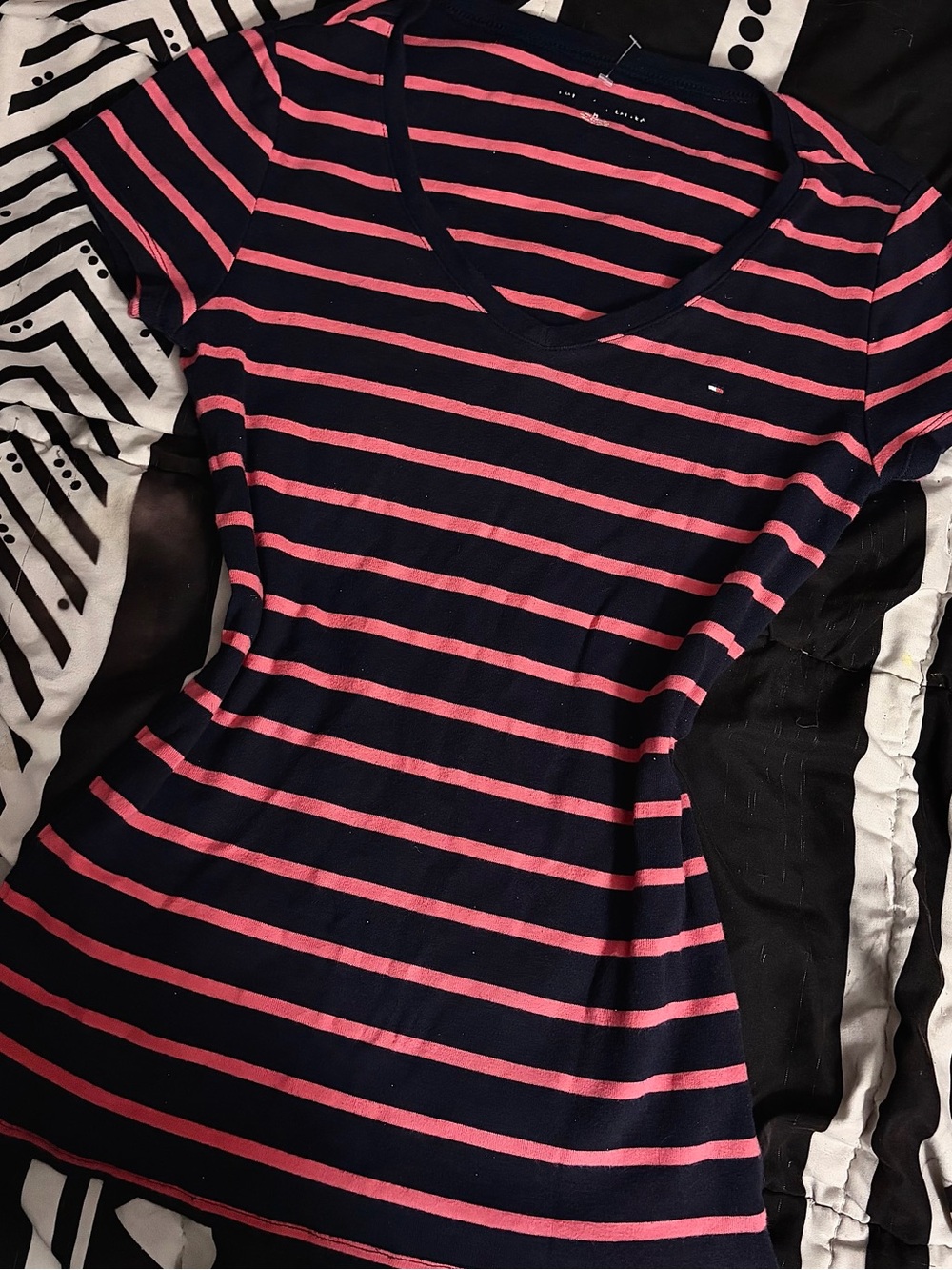 Tommy Hilfiger Navy & Red Striped V-Neck Tee